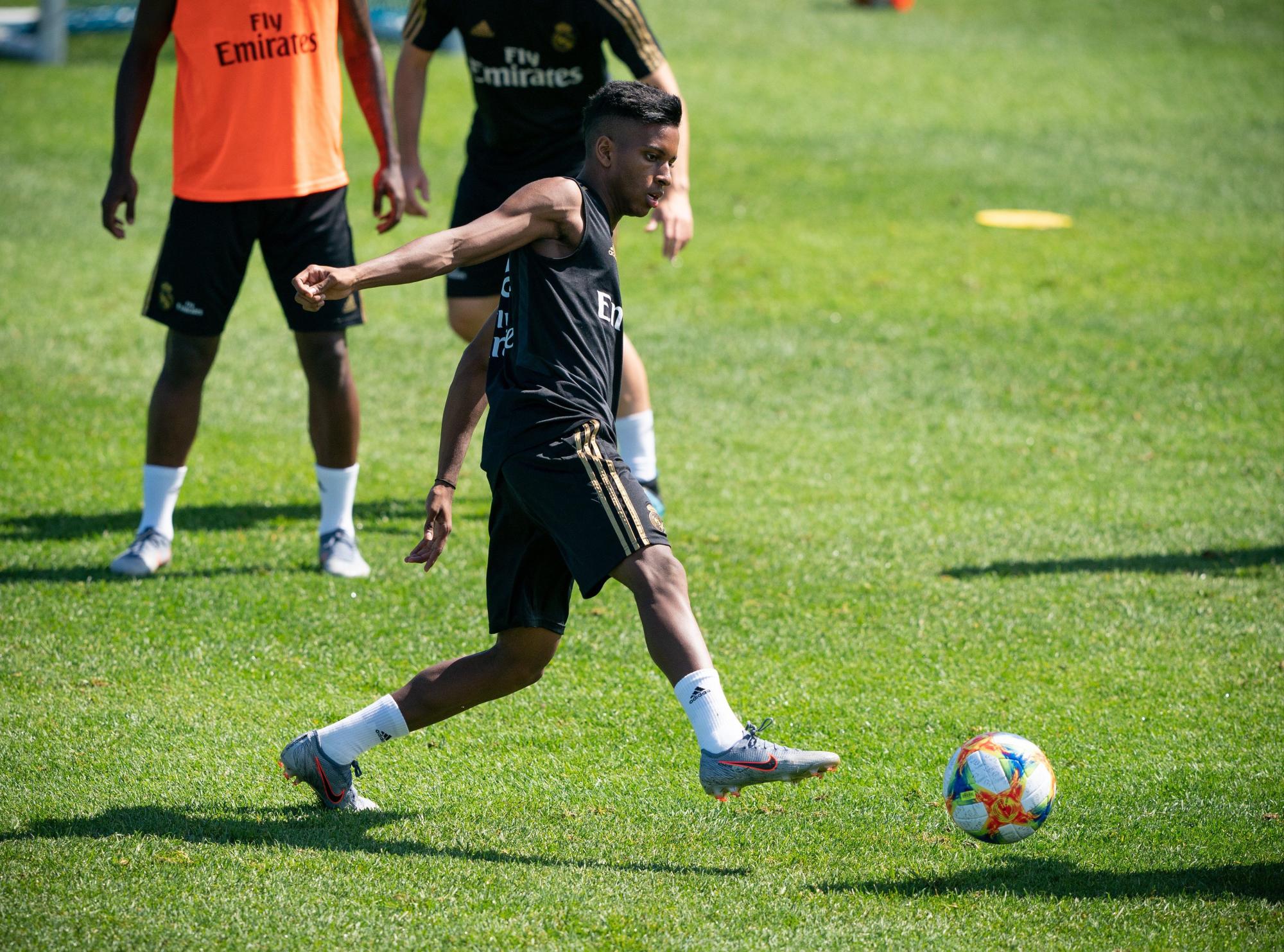 ¿Qué implica que el Real Madrid haya inscrito a Rodrygo y Vinicius con el Castilla?