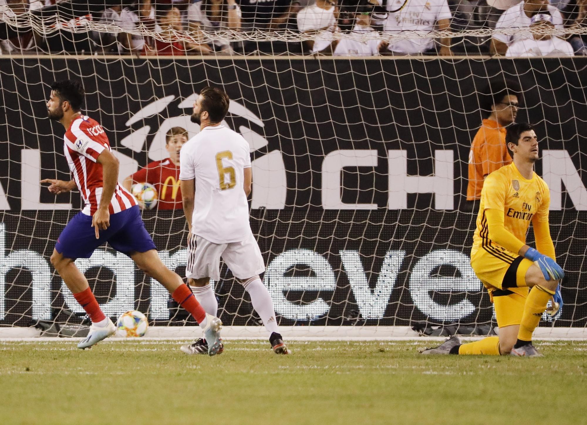 Humillante goleada del Atlético al Real Madrid (3-7)