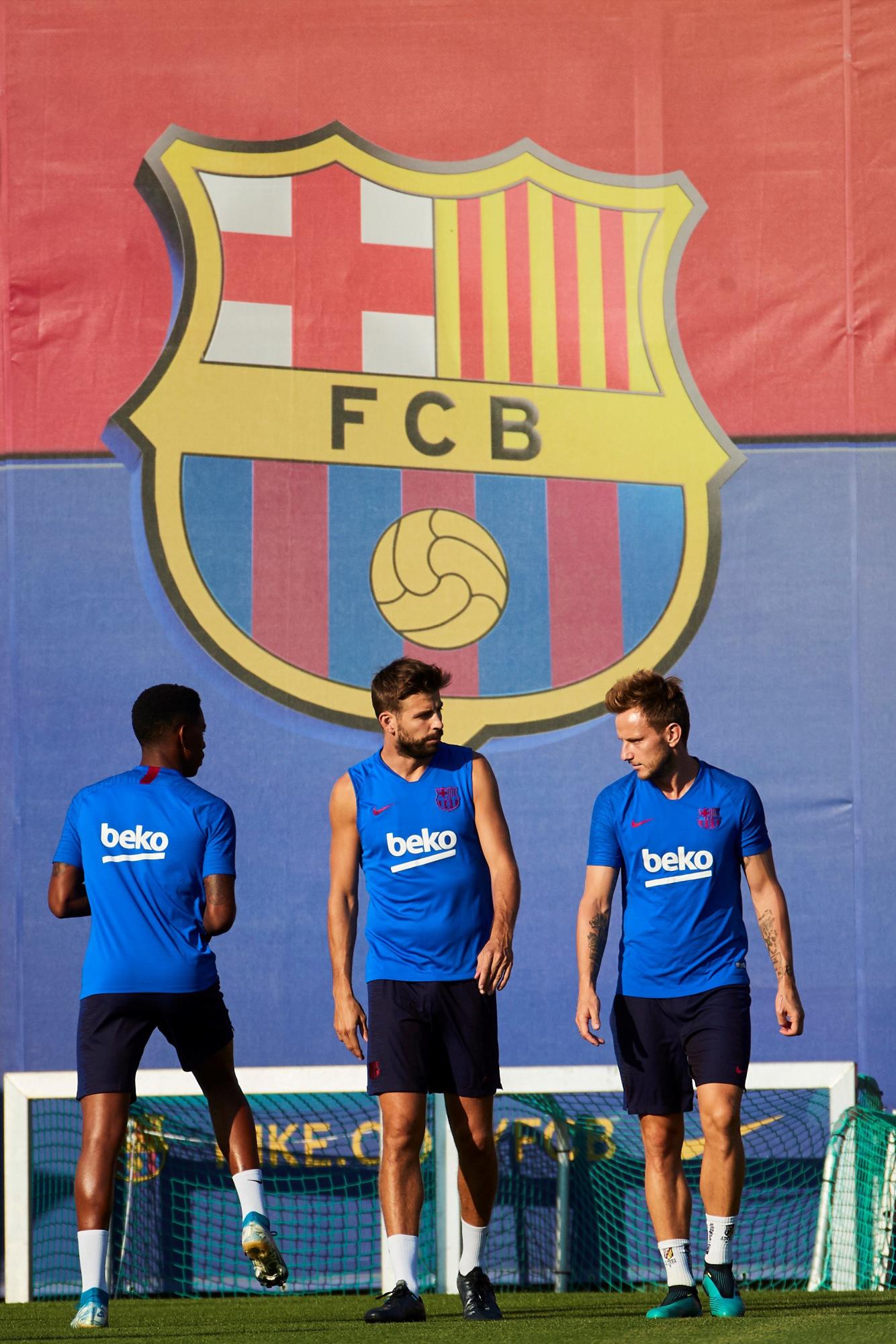 Piqué celebra sus 500 partidos… ¿con mensaje al Real Madrid?