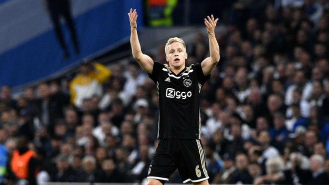 Real Madrid: ¿Peligra el fichaje de Van de Beek si juega hoy en Champions con el Ajax?