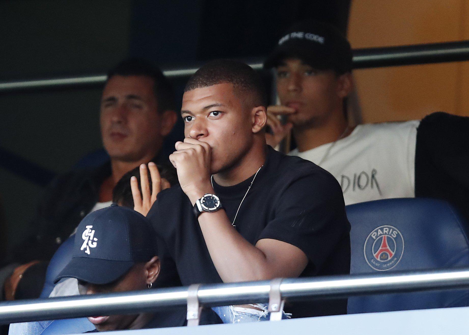 Cavani, Neymar y Mbappé bajas frente al Real Madrid.